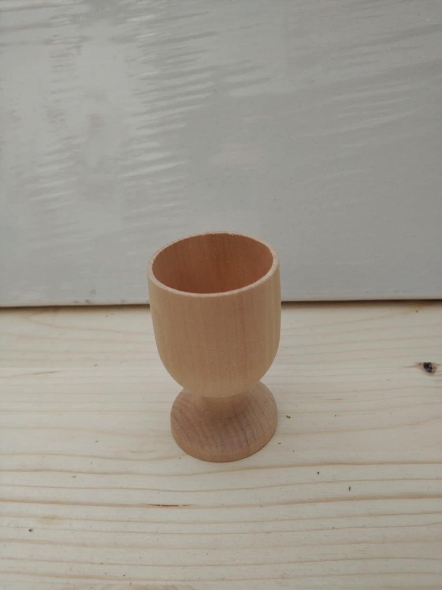 Coquetier en bois