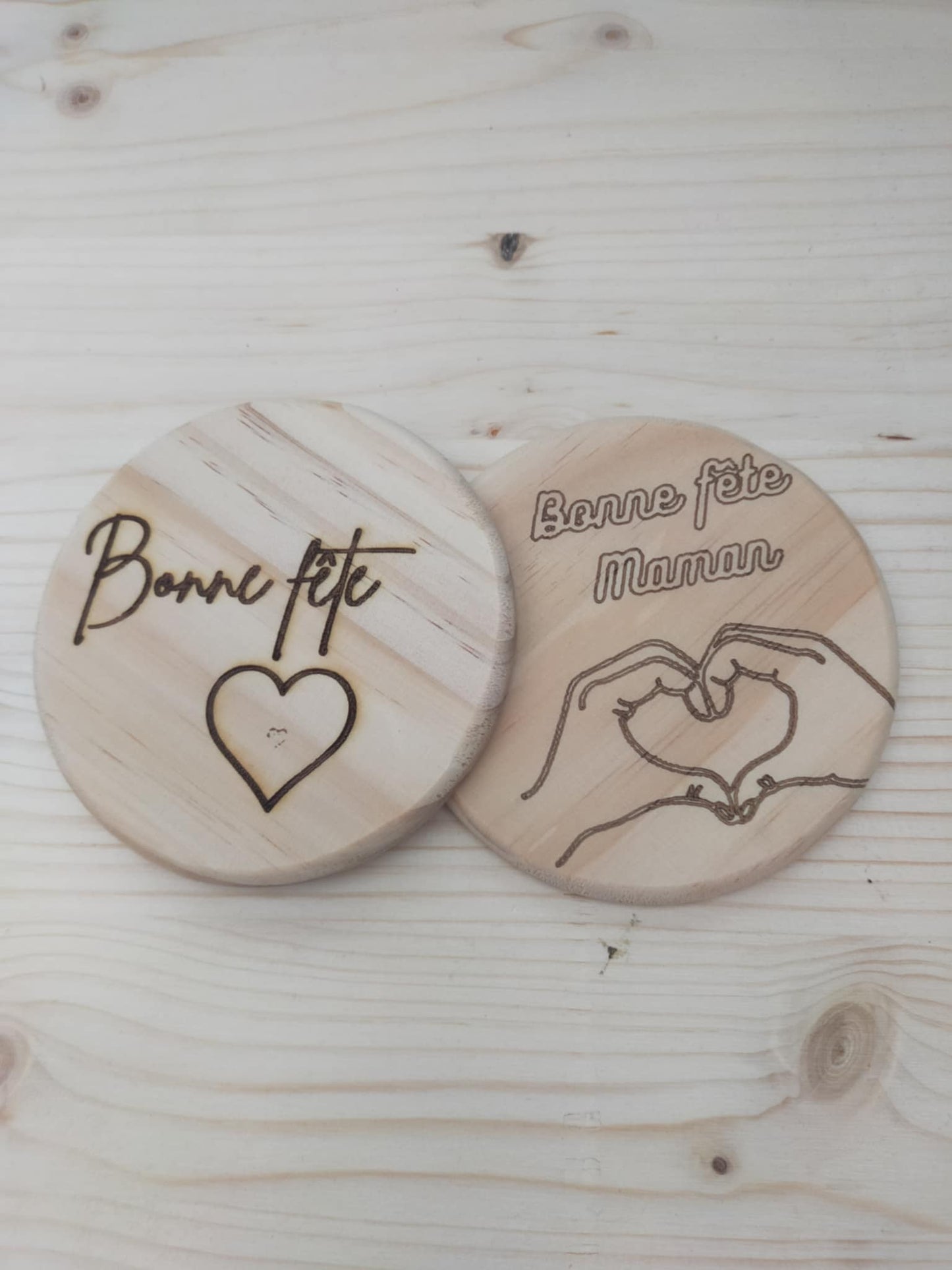 Dessous de verre en bois